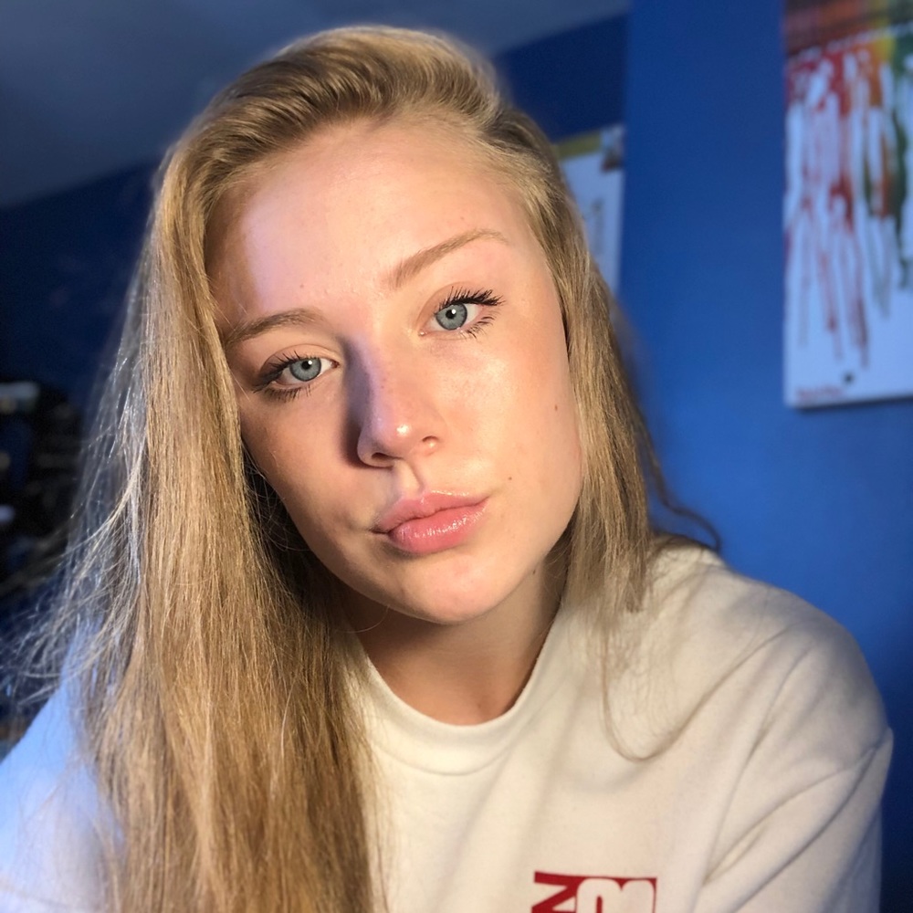 Meet your Posher, Tabitha